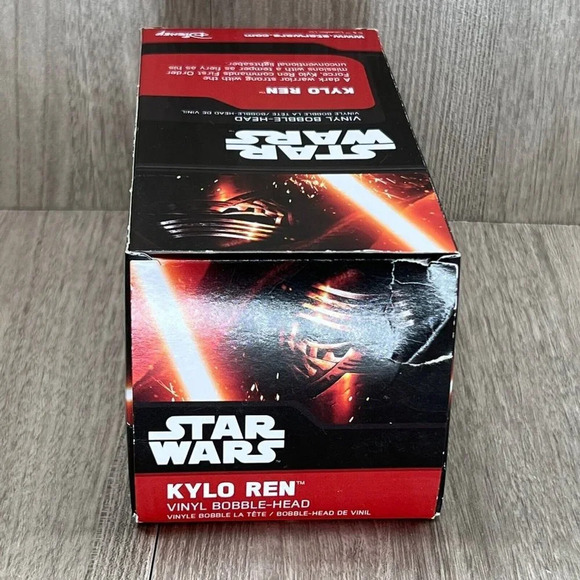 Funko Star Wars: The Force Awakens Kylo Ren Wacky Wobbler Vinyl Bobble-Head 3+ - Picture 6 of 9